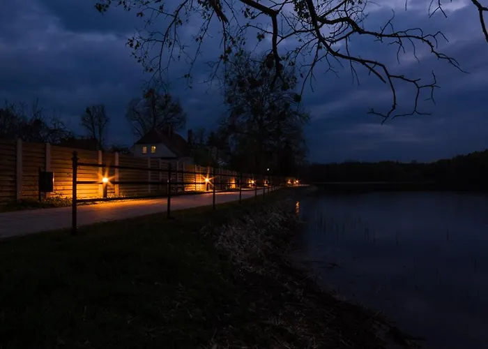 Apartment Nienovo - Niedaleko Jeziora I Widok Na Arboretum Kórnik